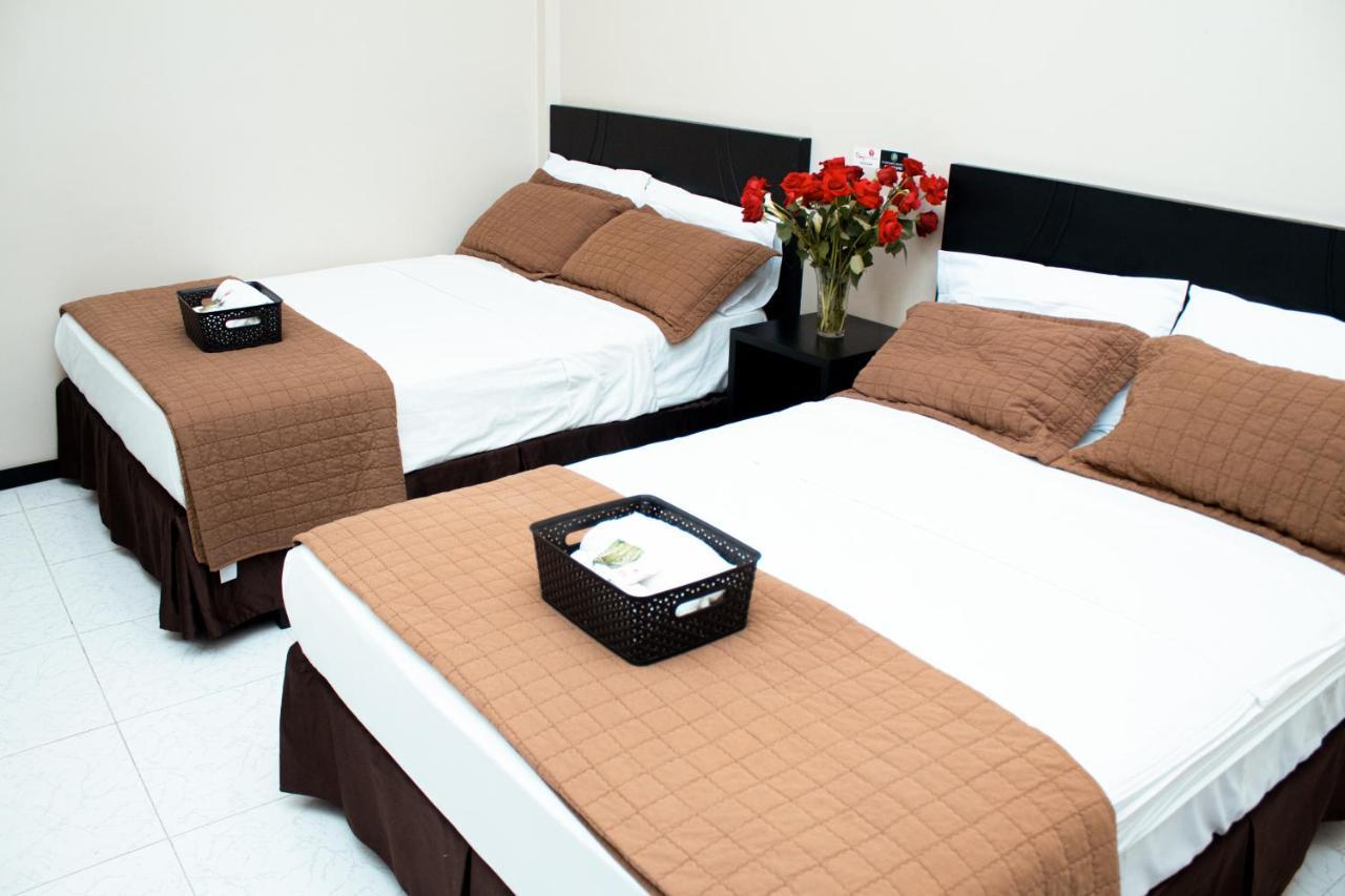 Hotel Paris Machala Luaran gambar